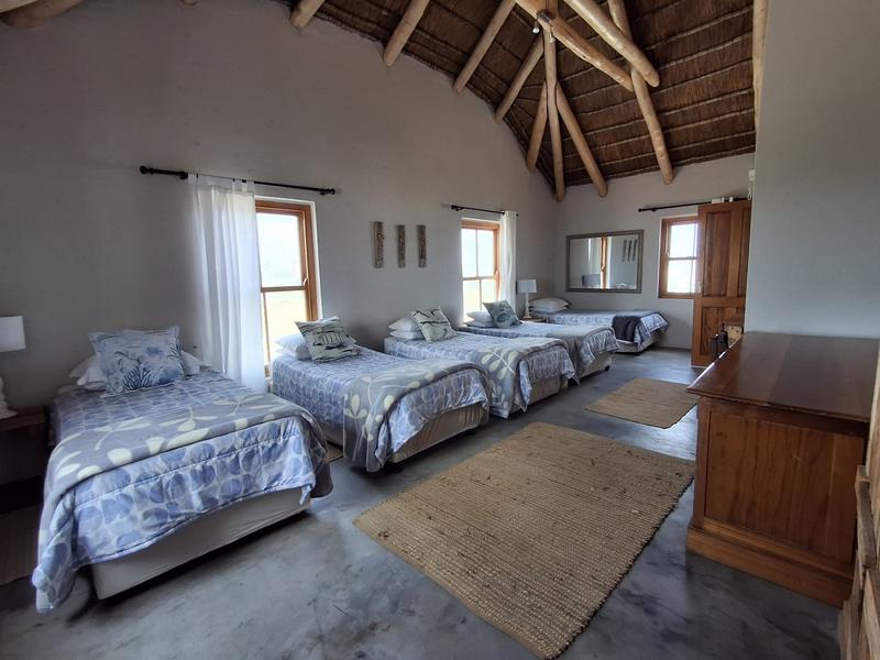 7 Bedroom Property for Sale in Duyker Eiland Western Cape